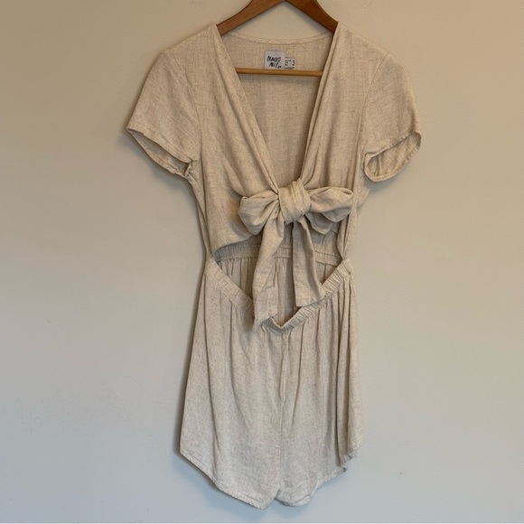 Princess Polly Ragnar Tie Front Linen Blend Coastal Boho Romper size 8 - Picture 5 of 7